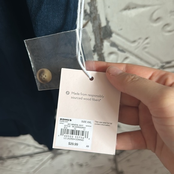 New linen blend navy tank - Picture 3 of 6